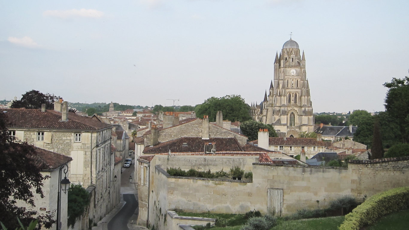 Saintes with Cathedral Saint-Pierre