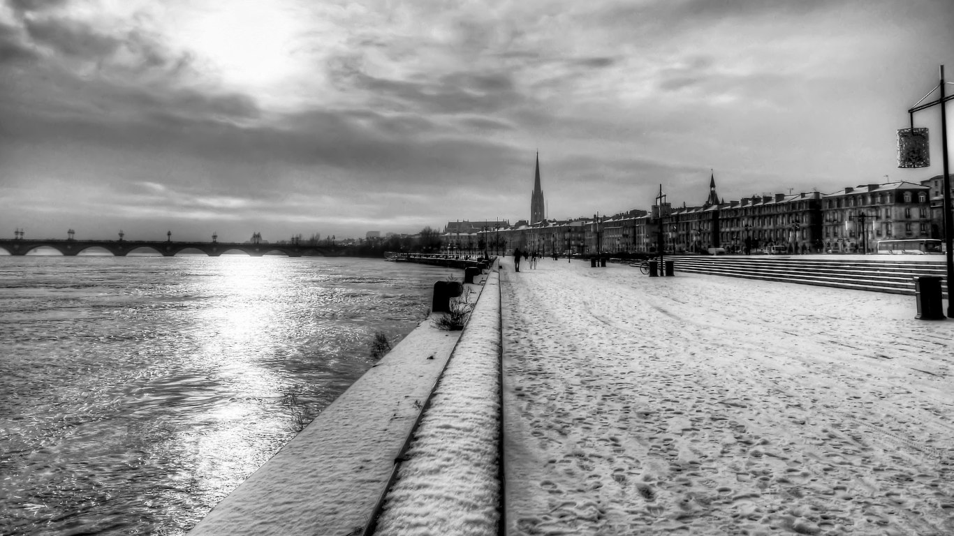 Bordeaux in winter
